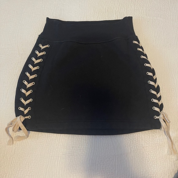Good American Dresses & Skirts - Good American size 2 lace up sweat skirt